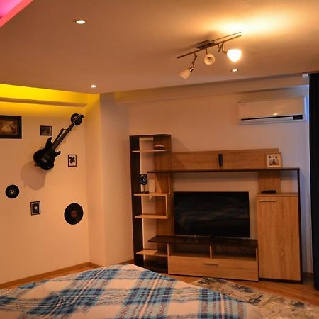 M@D Music Apartment Timişoara Extérieur photo