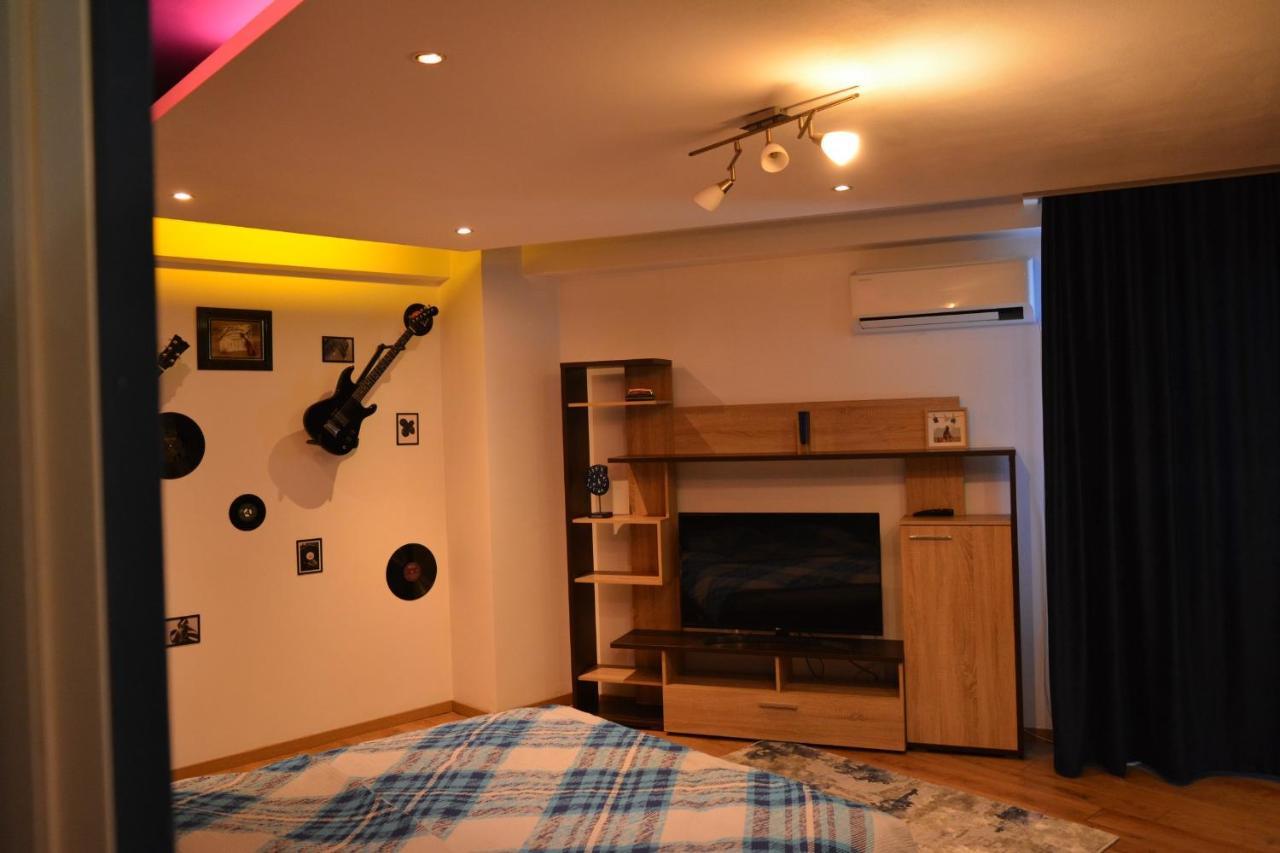 M@D Music Apartment Timişoara Extérieur photo