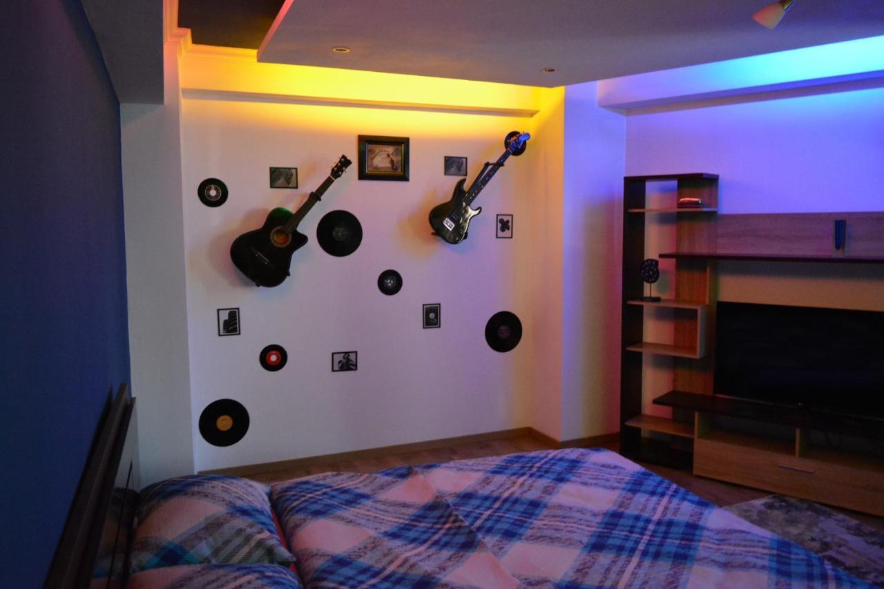 M@D Music Apartment Timişoara Extérieur photo